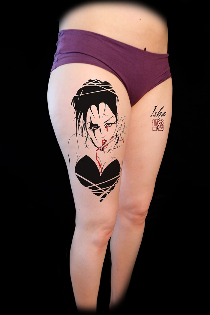isha-daw-tattoo-femme-langue-sang-the-crow-tattoo