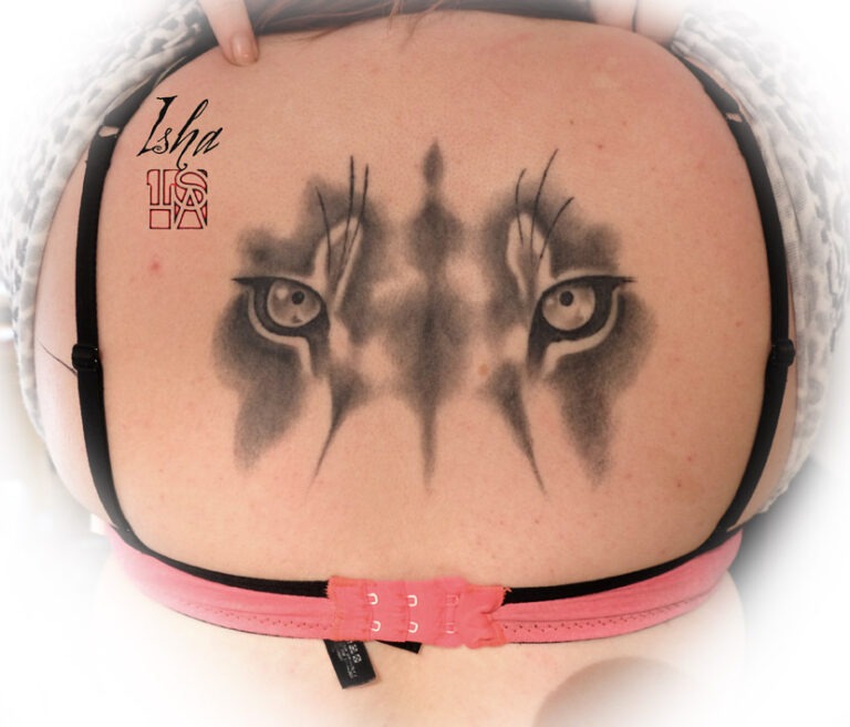 isha-daw-tattoo-lionne-cicatrisee-Loches
