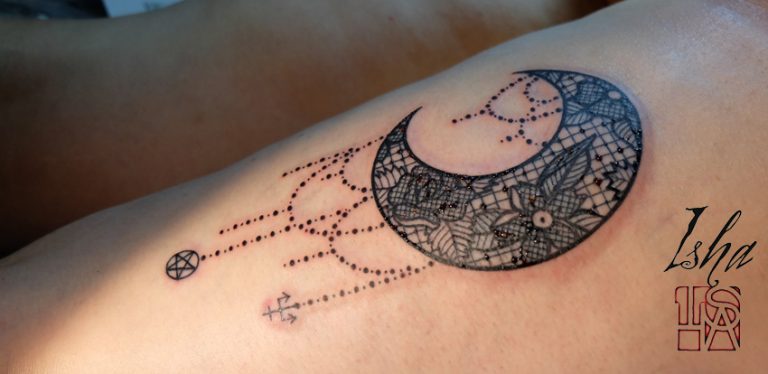 isha-lune-dentelle